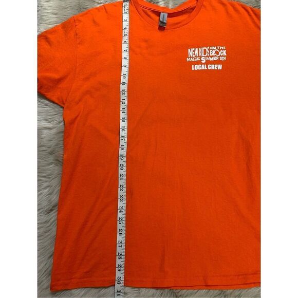 New Kids on the Block Magic Summer 2024 Tour Local Crew Tour Tee XL and Passes - Picture 5 of 6